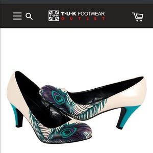T.U.K. Peacock Feather AntiPop Heel